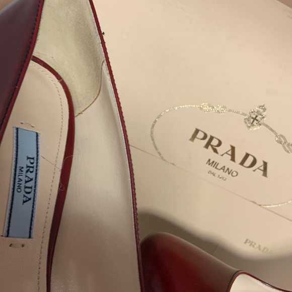 SOLD PRADA SPAZZOLATO FUME IN SCARLATTO - Picture 11 of 16
